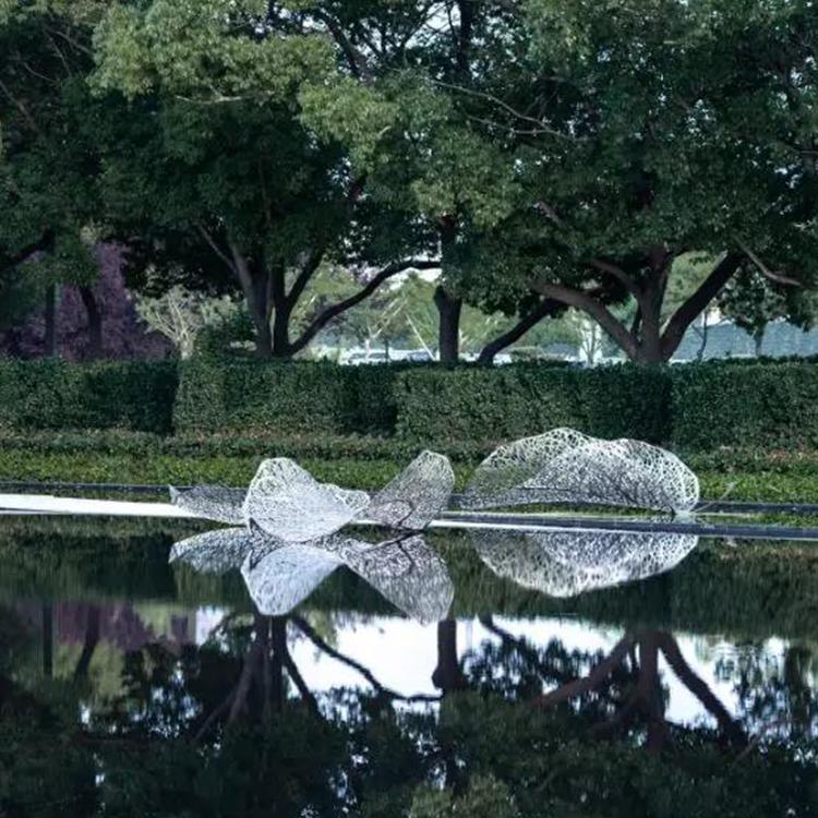 厂家直供销售不锈钢雕塑景观园林广场不锈钢镜面金属户外艺术雕塑大连