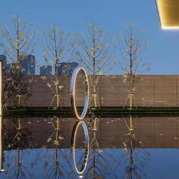 商业街不锈钢雕塑大型动物玻璃钢雕塑商场美陈户外广场景观摆件哈尔滨