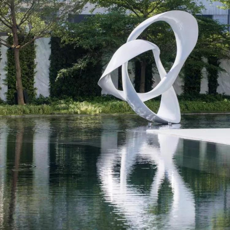 大型校园不锈钢雕塑城市广场房地产园林创意金属景区景观厂家批发哈尔滨