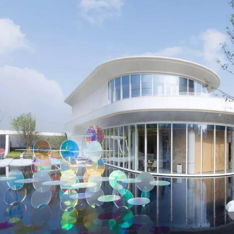 市政大型不锈钢雕塑景观广场精神堡垒导向牌小区镜面圆环美陈小品长春