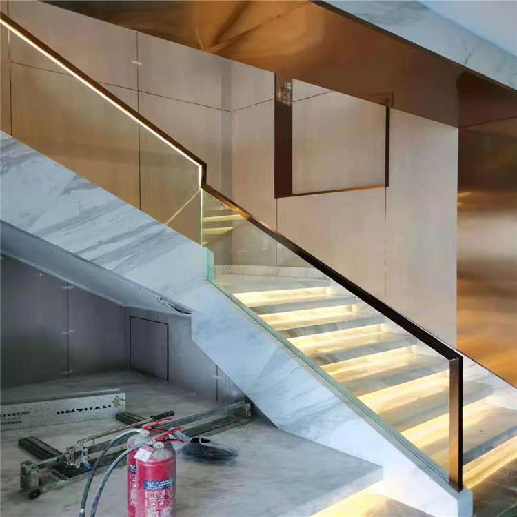 沈阳玻璃楼梯 现代风格楼梯 小户型楼梯 简洁楼梯 别墅楼梯 价格优惠