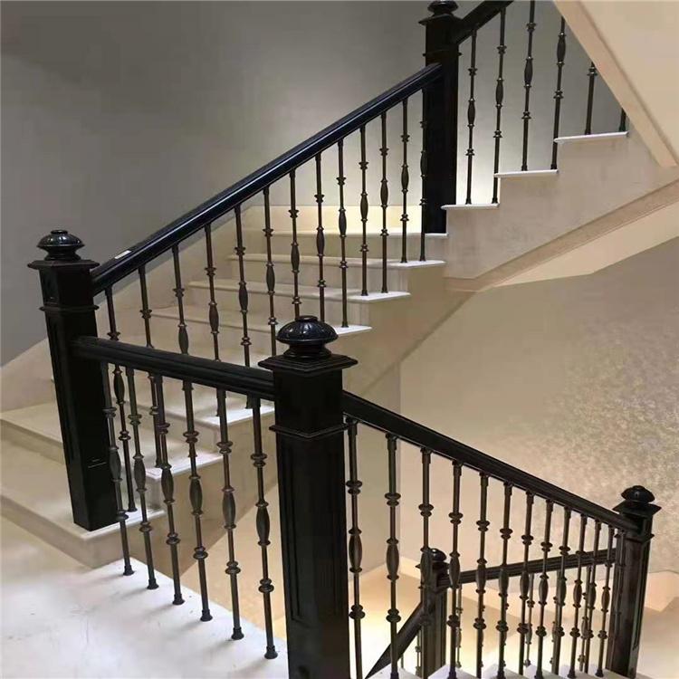 沈阳实木楼梯 别墅实木楼梯 样板间实木楼梯 厂家直销