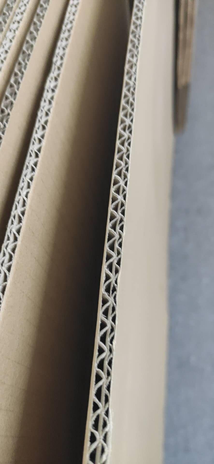 大号发货纸箱产品发货纸箱大号箱子整理外包装纸箱零食箱子