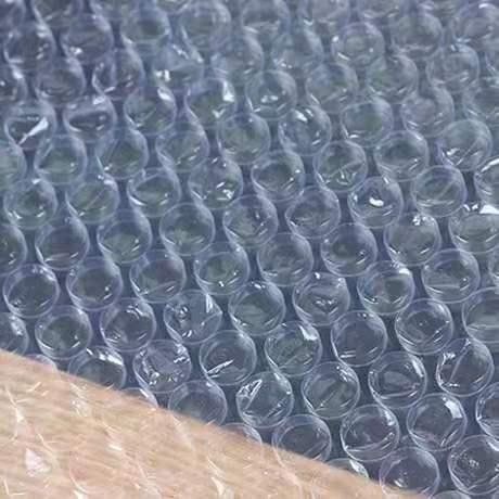 沈阳长宏纸箱厂供应气泡膜辅材30宽40宽60宽