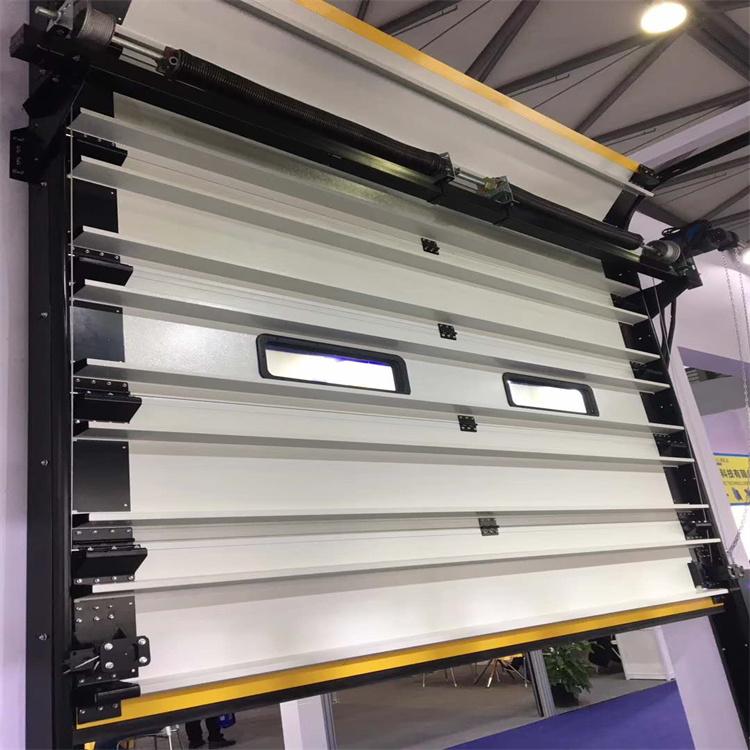 沈阳车间工业门 大背筋工业提升门厂家 润程门业