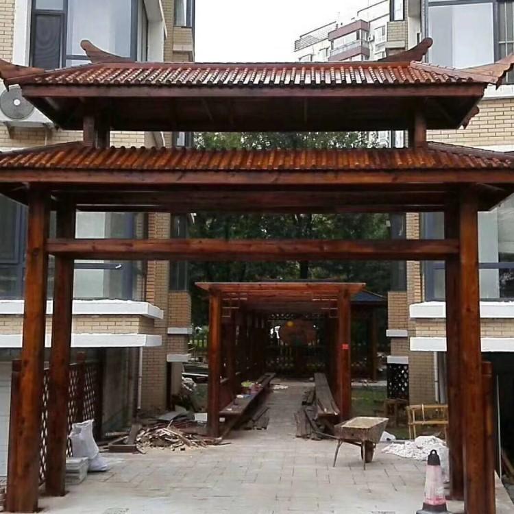 沈阳防腐木门楼    防腐木门斗厂家  天意园林大型加工工厂 大门楼门斗定做厂家