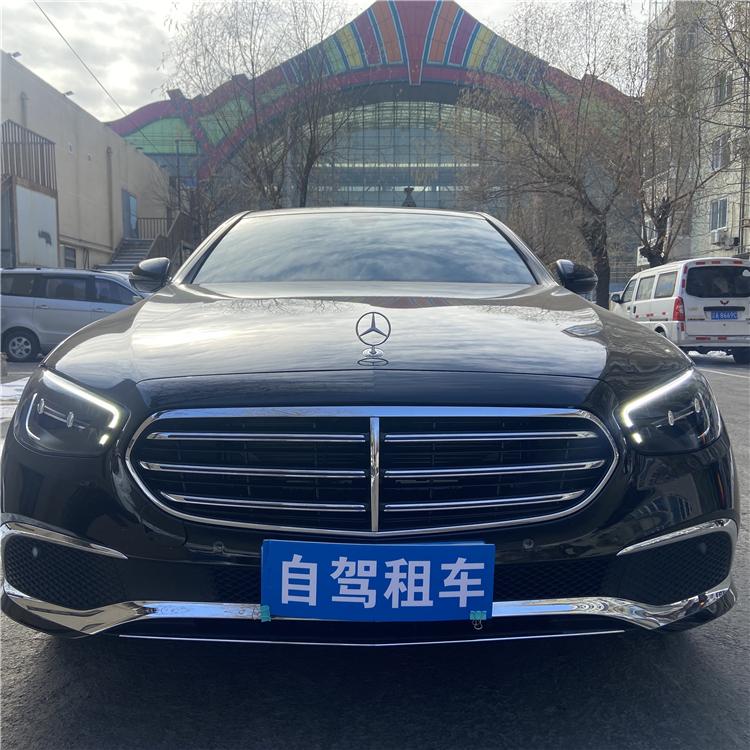 沈阳租车 豪华车租赁 高端车租赁 汽车租赁 黑色E级