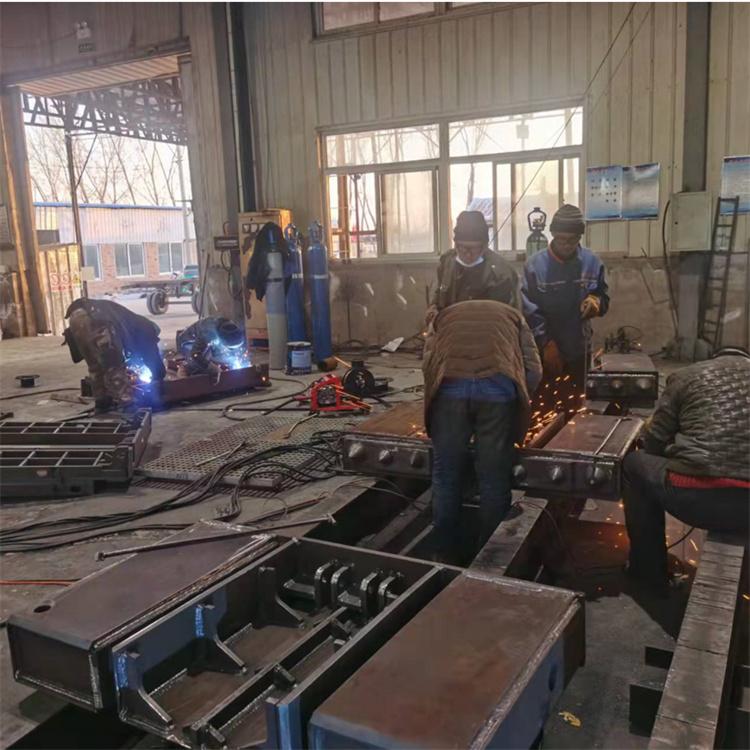 矿山机械配套件 锌钢材质耐磨 质量靠谱支持定制