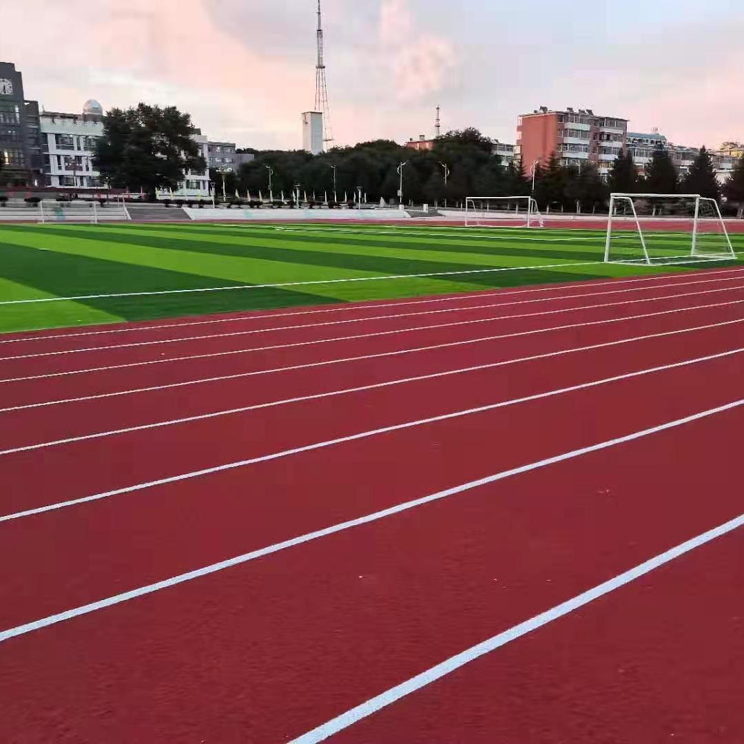 操场铺设 学校操场施工 塑胶跑道施工 学校球场施工