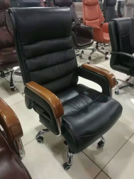 沈阳大班椅商务办公椅舒适久坐书桌椅家用电脑椅子