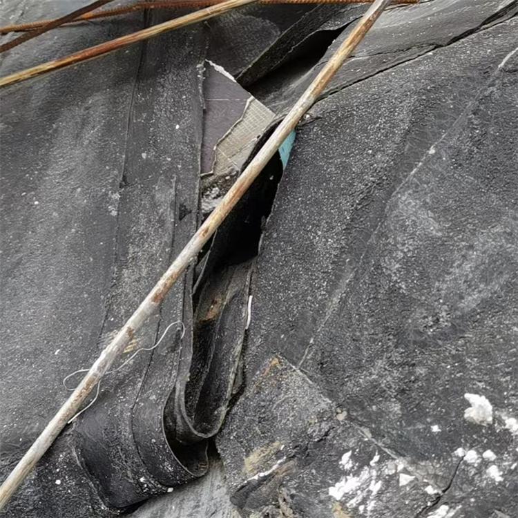 废旧油毡纸卷材回收 卷材沥青收购 沈阳拆迁卷材废料回收