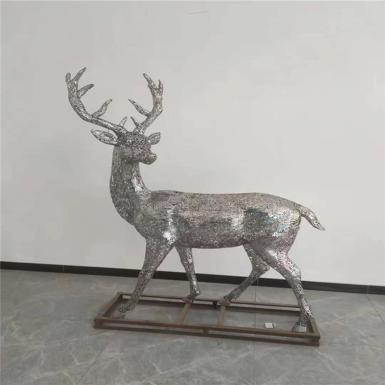 沈阳铸铜雕塑厂家  新卓铸铜雕塑  雕塑生产厂家 雕塑定制