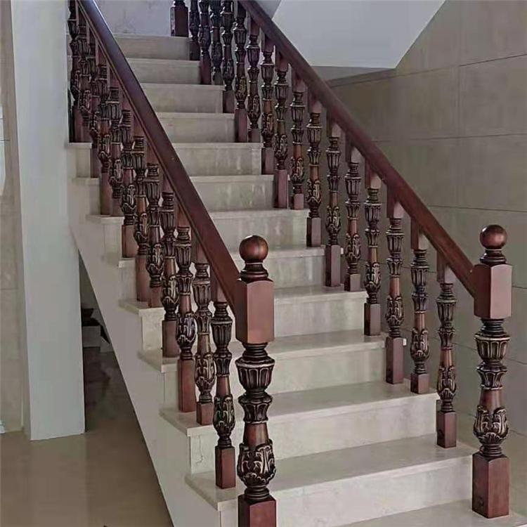 沈阳欧式实木楼梯定制 欧式实木楼梯效果图 价格实惠
