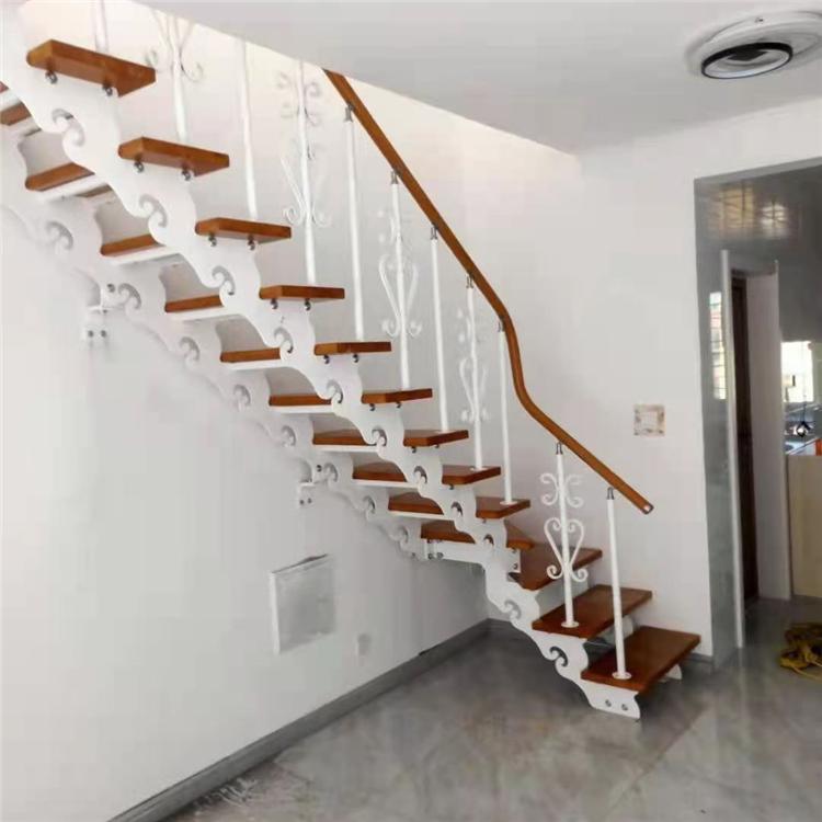 钢木双梁楼梯 别墅复式家装楼梯