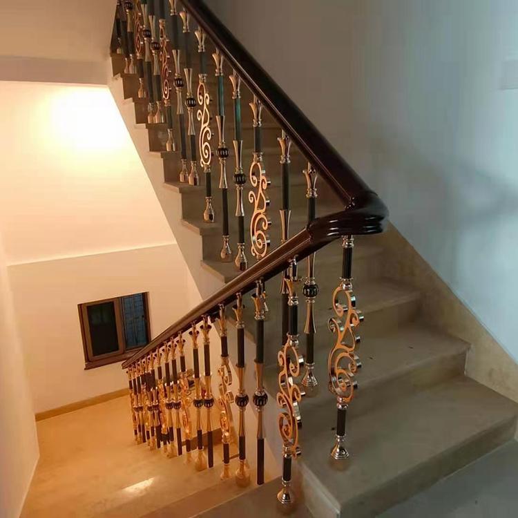 吉林铝艺楼梯定制 现代简约楼梯扶手 网红玻璃楼梯价格