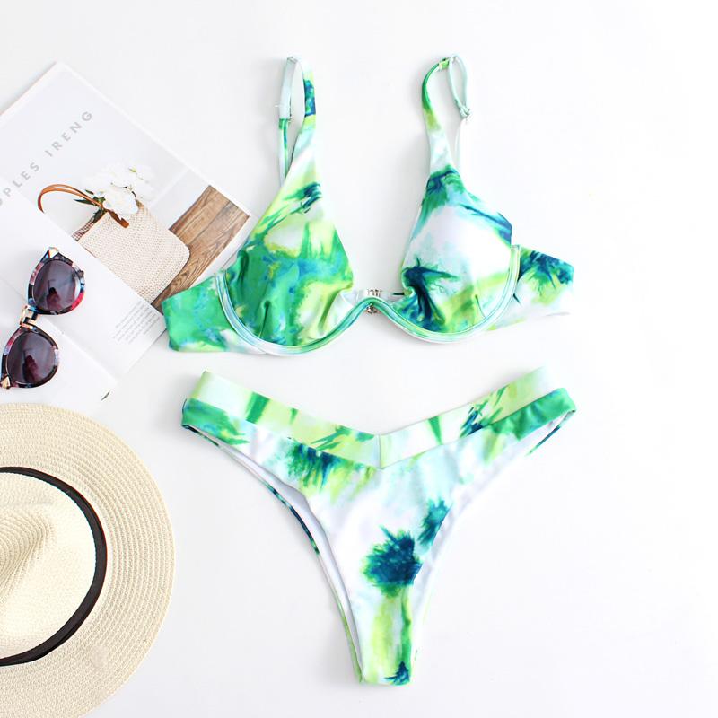 钢托绿色印花比基尼 分体泳衣  新款女士分体泳衣 量大从优 